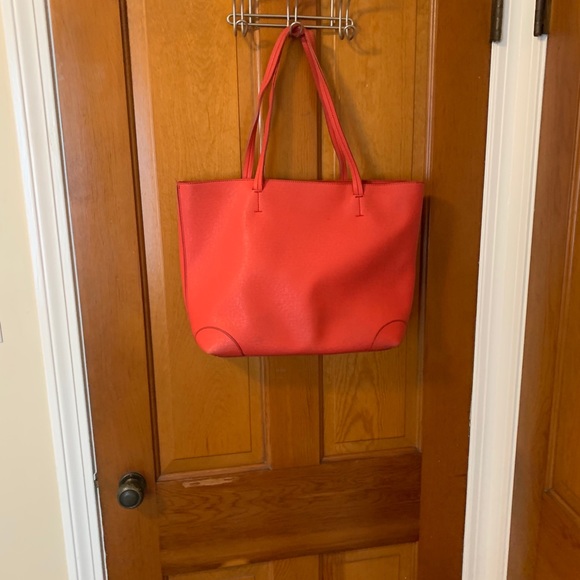 Red F21 purse - Picture 2 of 5